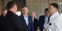 В ходе рабочей поездки глава региона Юрий Слюсарь проверил ход капремонта ЦРБ - DeltaCelina.Ru