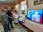Целинцев серебряного возраста проинформировали о предстоящем голосовании