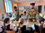 «Связь поколений»: в Целинском районе школьники в день казачьей воинской славы встретились с казаками и участниками СВО